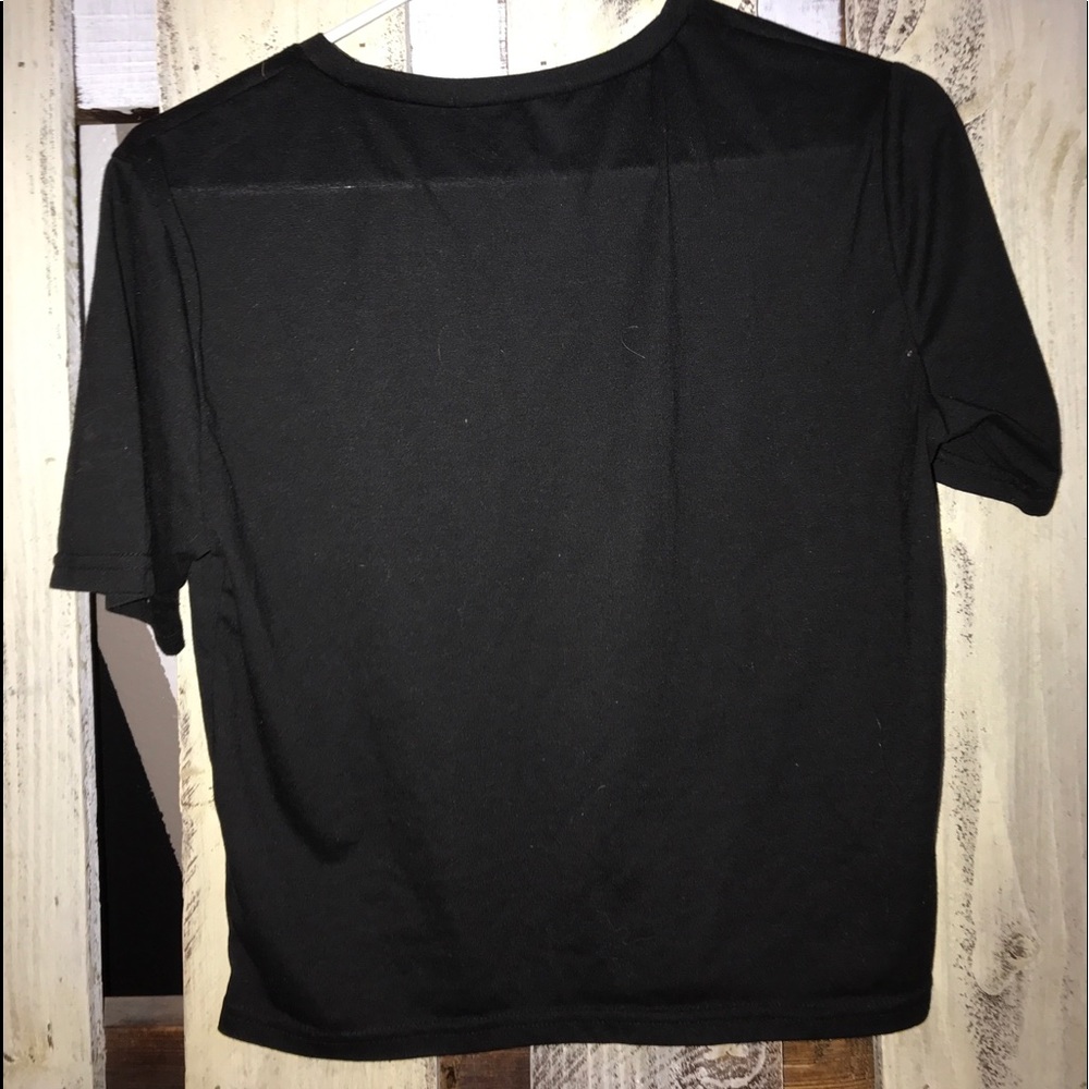 tshirt - Picture 2 of 2